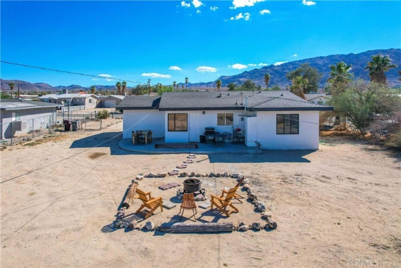 Cozy Fresh Desert Hideaway, 5 Mins To Joshua Tree Villa Twentynine Palms Esterno foto